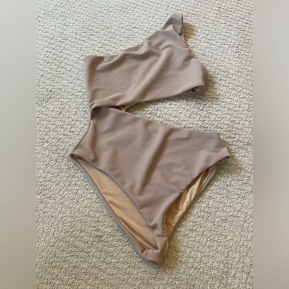 Beach Riot Celine Ribbed One Piece